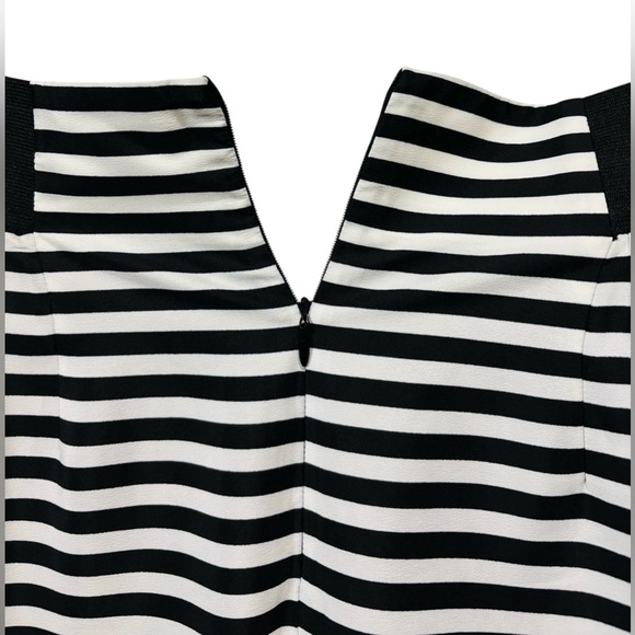 NEW, Jacob, Black and White Striped Skirt, Size 10 - Picture 6 of 7